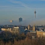 Stadt im Nebel