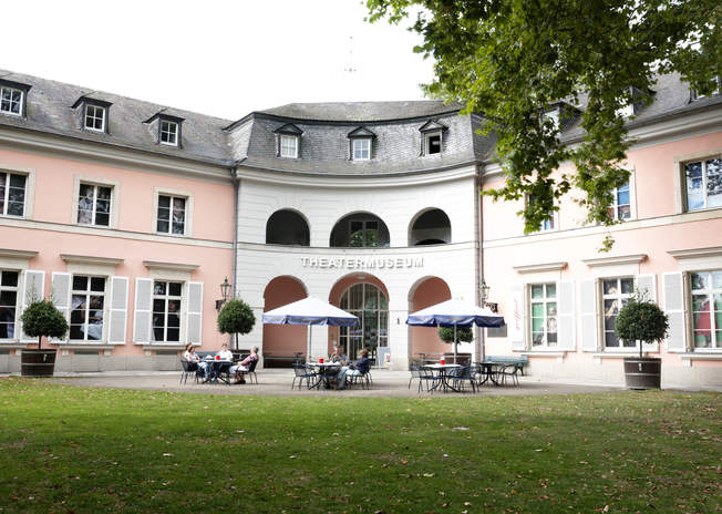 DUS77_Duesseldorf_Theatermuseum-23-2